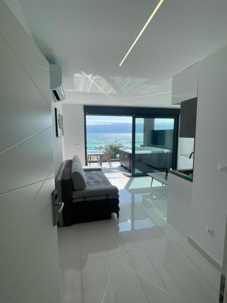 Villa San Sebastian-Direct Sea View Башка Экстерьер фото