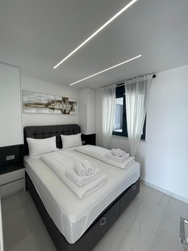 Villa San Sebastian-Direct Sea View Башка Экстерьер фото